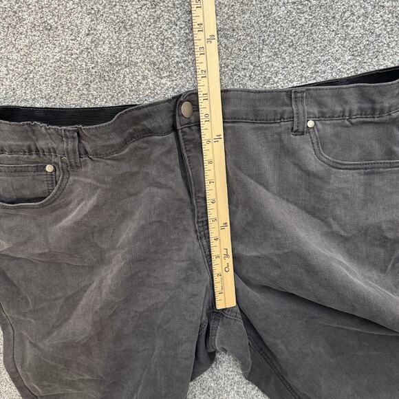 CJ Banks Plus Capri Jeans 24W Plus Slimming Embroidered Boho Tribal Festival - Picture 6 of 11